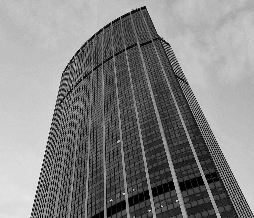 1959年のモンパルナスタワーの建設 