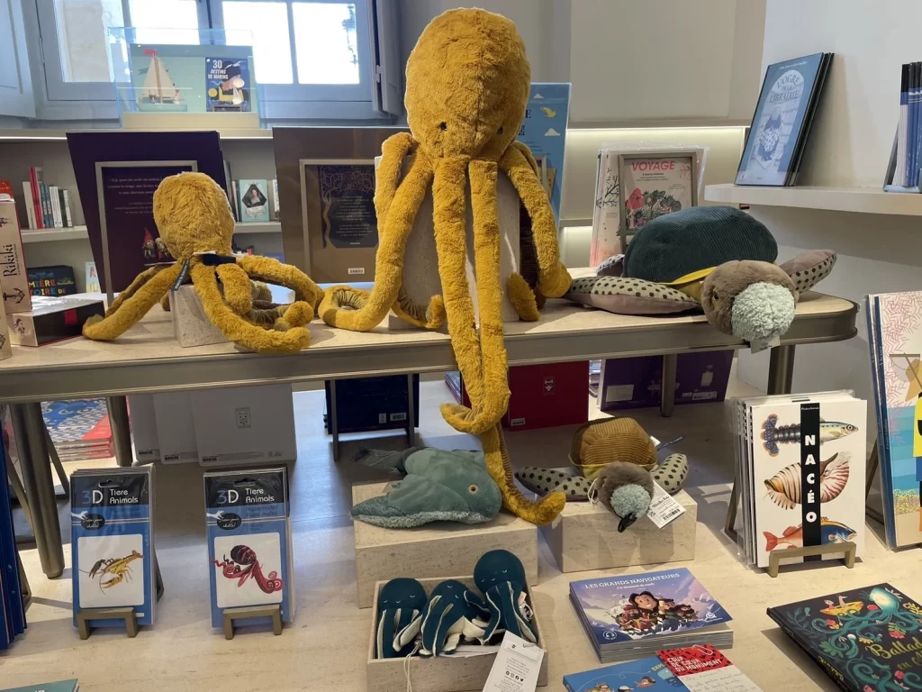 ミュージアムショップ